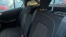 Ford Focus 1.0 EcoBoost Hybrid mHEV 125 Titanium Edition 5dr Petrol Hatchback